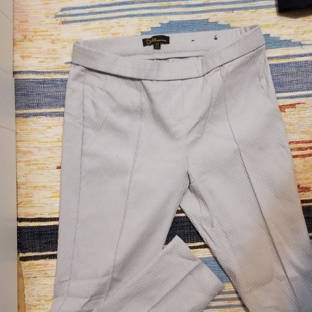 Dalia light gray skinny like new pants